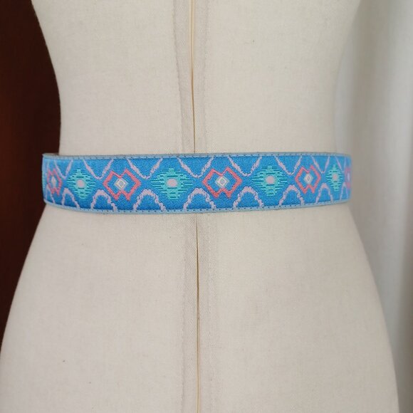 Vintage Southwestern Embroidered Belt, 29 - 32" - Picture 5 of 12